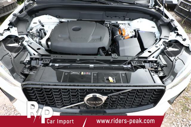Volvo XC60 Ultra Dark T6 AWD 360Kam HUD Pano ACC H/K 