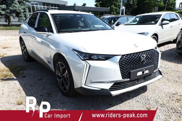 DS Automobiles 4 1.6 225 EAT8 Cross Rivoli Nav HUD SafetyP eHK 