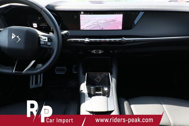 DS Automobiles 4 1.6 225 EAT8 Cross Rivoli Nav HUD SafetyP eHK 