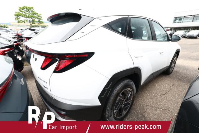 Hyundai TUCSON 1.6 HEV 215 DCT LED Nav Kam PDC Keyl LFA 