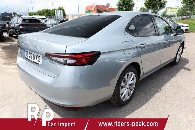 Skoda Superb eTSI 150 DSG LED Nav Kam SunS SHZ SideA 