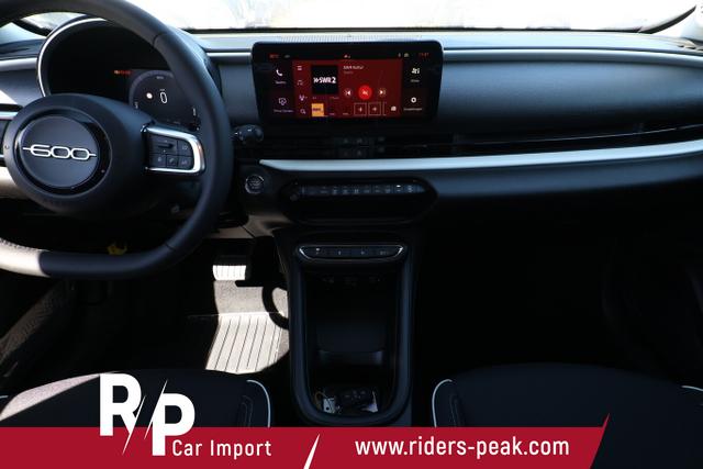 Fiat 600 MHEV 110 DCT PDC360° Keyl SHZ Kam Klimaaut 