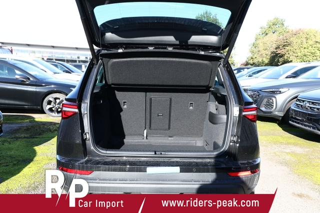 Skoda Karoq Selection TSI 150 DSG Pano AHK NavC SideA Leder ACC 