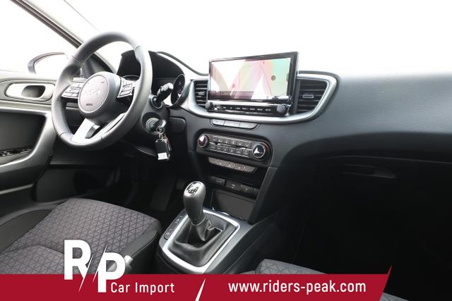 Kia Ceed Vision 1.5 140 SHZ Tempomat LHZ Nav PDC Klimaaut 