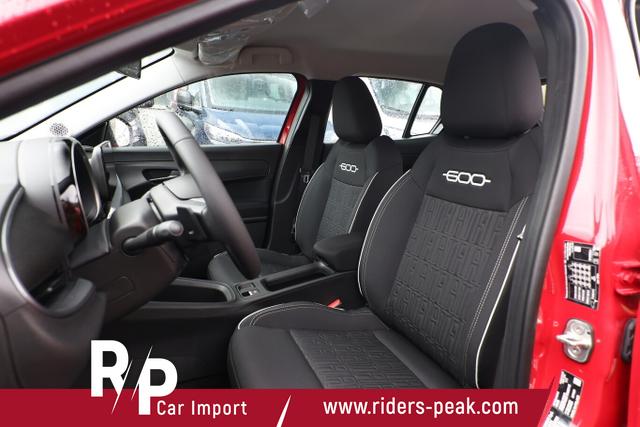 Fiat 600 Basis MHEV 110 DCT Nav SHZ KeyL LED Kam PDC CarP 