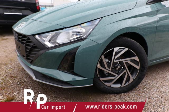 Hyundai i20 Select Nav 16Z PrivG Kam PDC SmartL Klima 