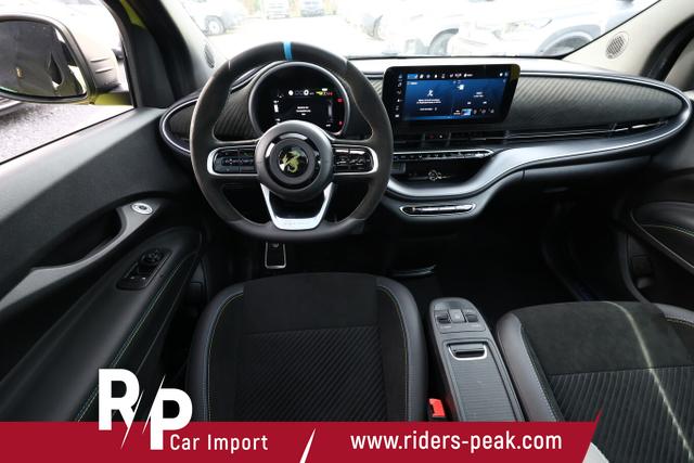 Abarth 500e Turismo 42 kWh LED Pano Nav JBL SHZ Kam PDC 