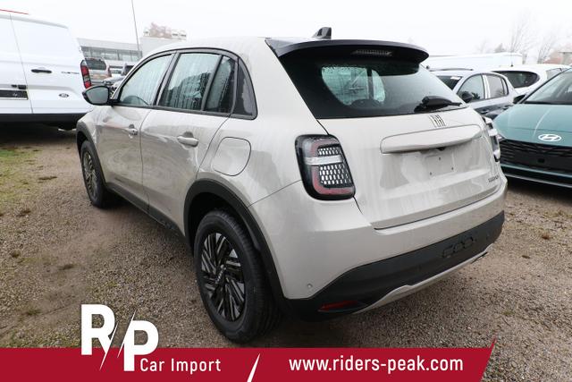 Fiat 600 MHEV 145 DCT LED Nav ACC Kam Keyl Klimaaut 