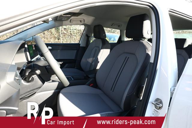 Seat Leon Sportstourer Style ST 1.5 eTSI 115 DSG LED VisionP SHZ 