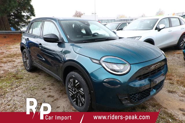 Fiat 600 MHEV 145 DCT LED Nav ACC Kam Keyl Klimaaut 