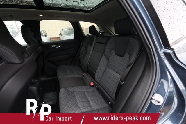 Volvo XC60 Core T6 LED Pano ACC TotW Kam Keyl StandH 