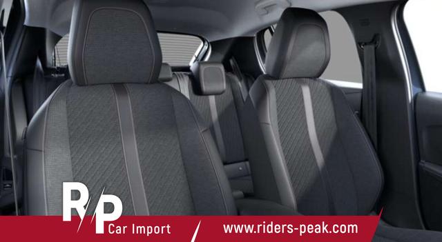 Peugeot 208 Allure MHEV AT Nav 360&deg; 2xPDC CarP LED PrivG 