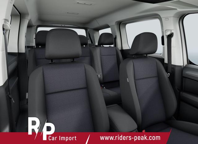 Volkswagen Caddy Maxi 7S ACC AC(2Zone) Kam AppCo 2xPDC MFL 