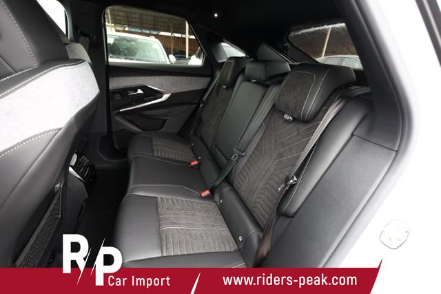 Peugeot 3008 GT Hybrid Pano Focal Alcantara ACC 360&deg; BT 