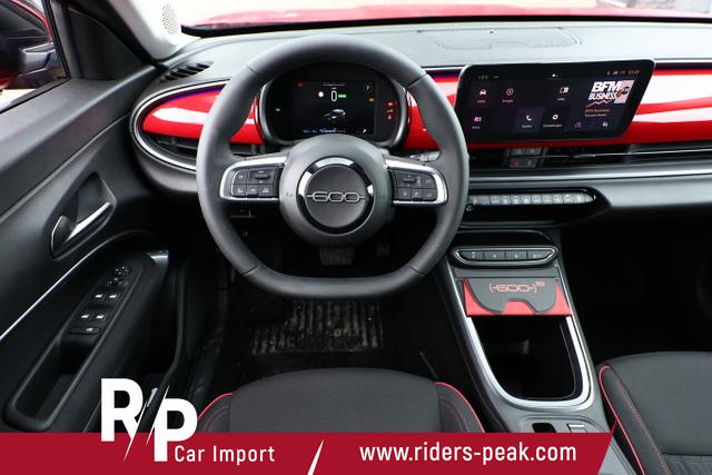 Fiat 600e RED 54kWh 11kW-OBC CarPlay W&auml;rmepumpe PDC 