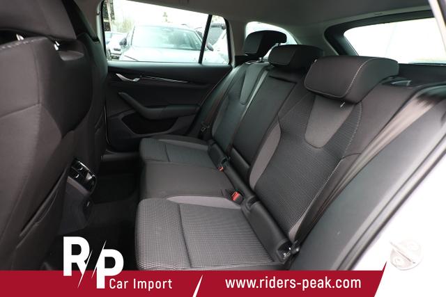 Skoda Octavia Combi Selection DSG Selec Nav13" ACC SpurW Key Kam 