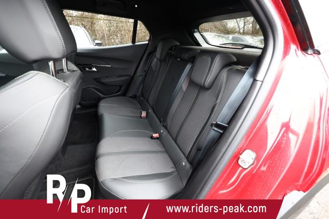 Peugeot 2008 GT 1.2 Hybrid 136 e-DCS LED Nav PDC AHK 17Z 