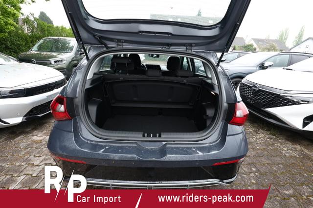 Hyundai i20 Select DCT Nav DigCo 16 CarPlay Kam PDC Temp 