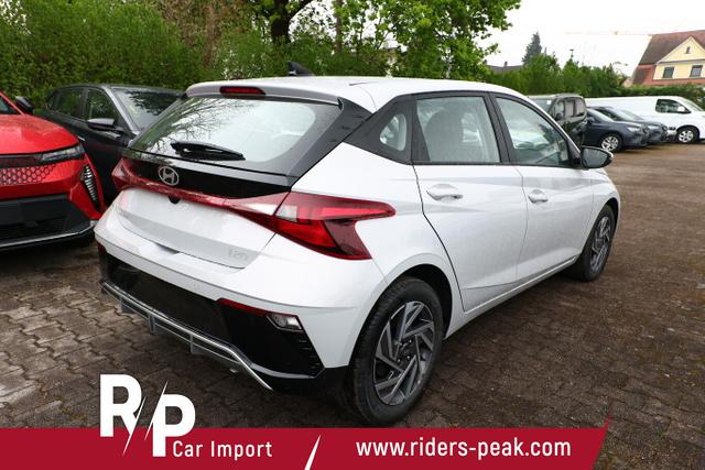 Hyundai i20 Select DCT Nav DigCo 16 CarPlay Kam PDC Temp 