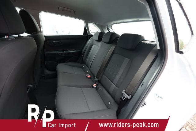 Hyundai i20 Select DCT Nav DigCo 16 CarPlay Kam PDC Temp 