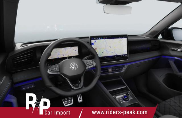 Volkswagen Tiguan R-Line Pano BlackP Nav Matrix LM19Z PrivG 