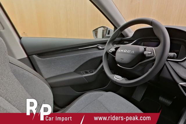 Skoda Octavia Combi Selection DSG Selec Matrix HUD Nav ACC Kessy 