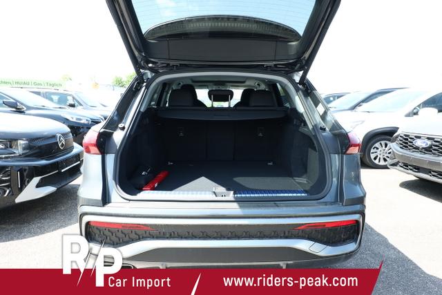 Audi Q5 S line TDI 204 Tech Pano PrivG VirCo+ eHK 19Z 
