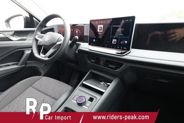 Volkswagen Tiguan DSG LED+ IQ.DRIVE 5JGar SHZ Keyl 17Z ACC 