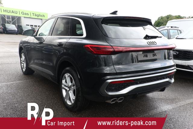 Audi Q5 S line TDI 204 Tech Pano PrivG VirCo+ eHK 19Z 