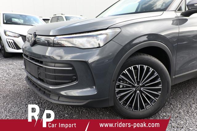 Volkswagen Tiguan DSG LED+ Pano Nav 5JGar IQ.DRIVE LM18Z 