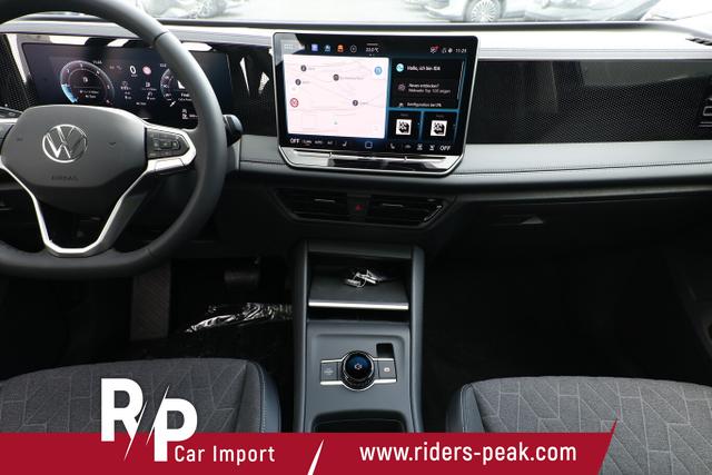 Volkswagen Tiguan DSG LED+ Pano Nav 5JGar IQ.DRIVE LM18Z 