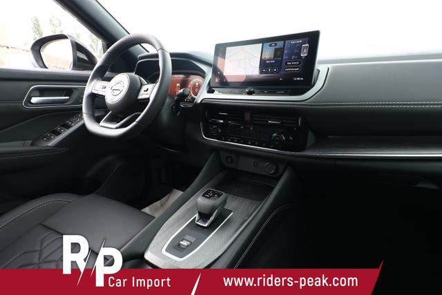 Nissan Qashqai Tekna Pano HUD el.Heckk 360&deg; ACC SHZ Nav 