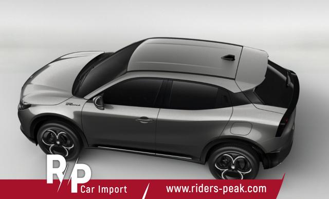 Alfa Romeo Junior Ibrida Sport Speciale TechP Matrix 18"LM 