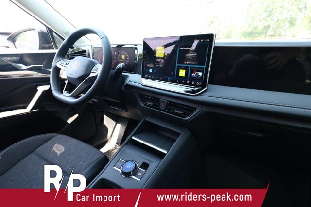 Volkswagen Tiguan DSG LED+ IQ.DRIVE SHZ 5JGar. Keyl 17Z ACC 