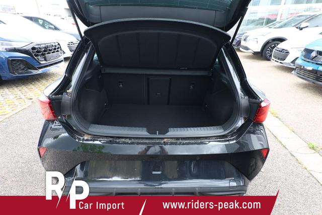 Cupra Leon DSG IntelliD Nav Matrix Dinamica Kam Ambien 