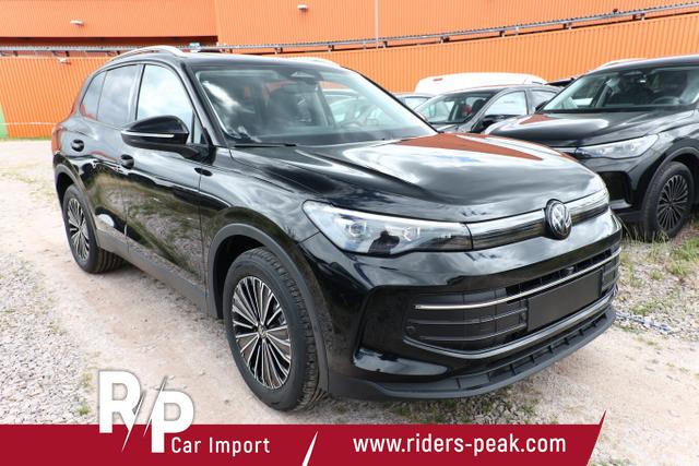 Volkswagen Tiguan DSG LED+ Pano Nav 5JGar IQ.DRIVE LM18Z 