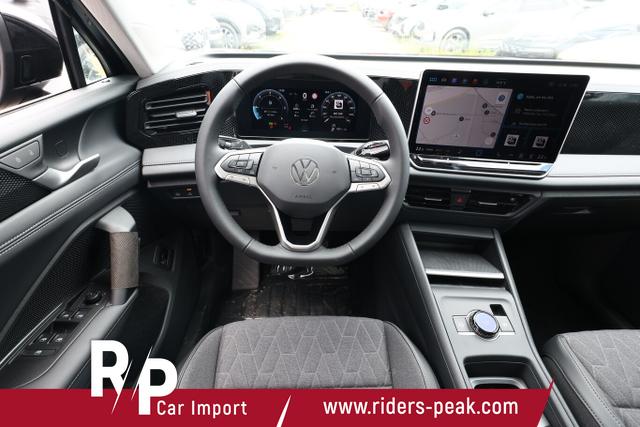 Volkswagen Tiguan DSG LED+ Pano Nav 5JGar IQ.DRIVE LM18Z 