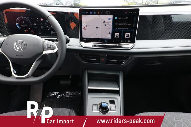 Volkswagen Tiguan DSG LED+ Pano Nav 5JGar IQ.DRIVE LM18Z 