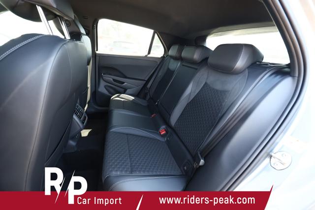 Volkswagen T-Roc R-Line EasyO 5JGar Kam SHZ PrivG ParkAss+ 
