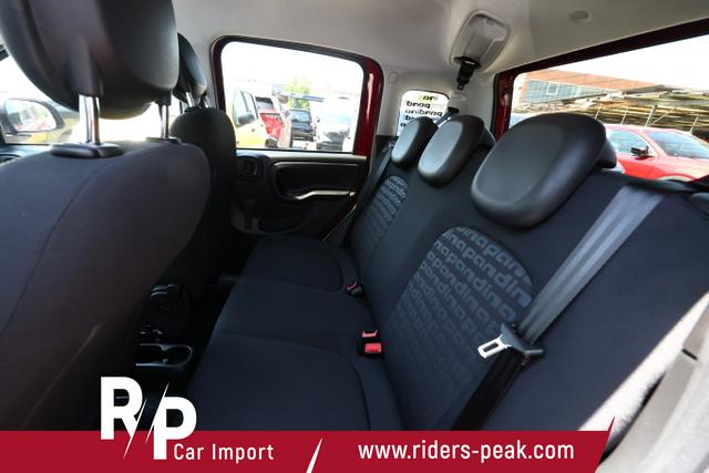 Fiat Panda Cross 5S PDC CarP/AndroidA PrivG 15Z NSW 