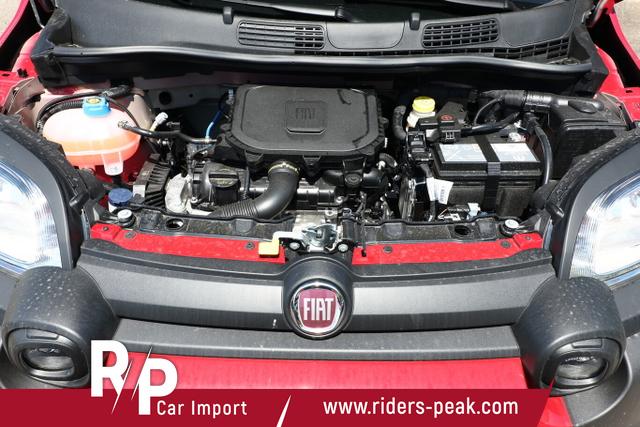 Fiat Panda Cross 5S PDC CarP/AndroidA PrivG 15Z NSW 