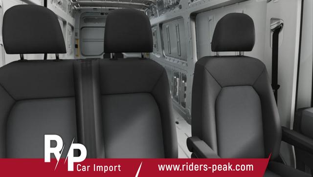 Volkswagen Crafter 35 AT8 L4H3 4M Kam Temp PDC AppC VorbAHK 