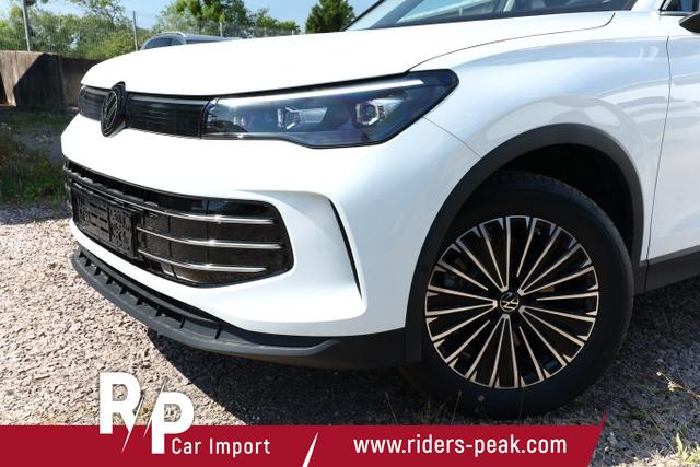Volkswagen Tiguan Eleg. 4M Nav DCC+ LED+ SHZ eHk KeyL ParkA 