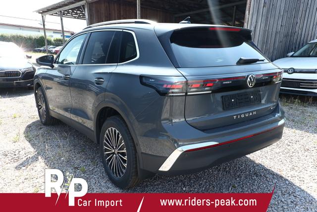 Volkswagen Tiguan Eleg. 4M Nav DCC+ LED+ SHZ eHk KeyL ParkA 