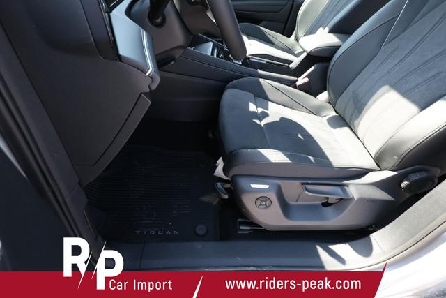 Volkswagen Tiguan Eleg. 4M Nav DCC+ LED+ SHZ eHk KeyL ParkA 