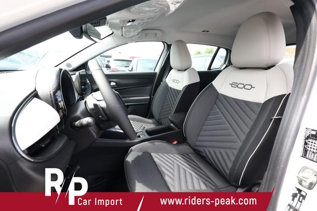 Fiat 600 Hybrid ICON SHZ Keyl Nav Kam 2xPDC LED CarP 