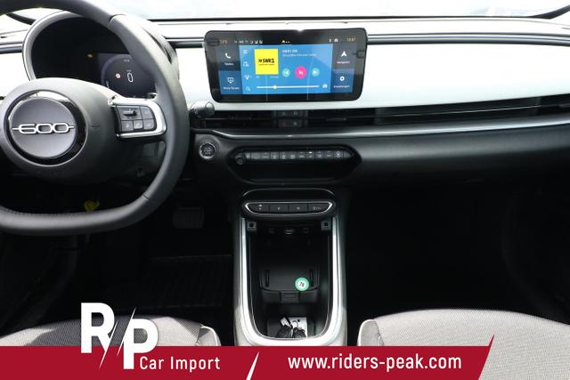 Fiat 600 Hybrid ICON SHZ Keyl Nav Kam 2xPDC LED CarP 