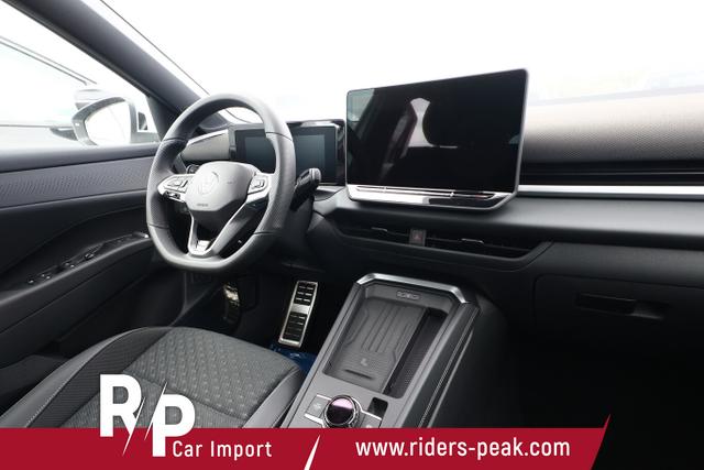 Volkswagen T-Roc R-Line EasyO 5JGar Kam SHZ PrivG ParkAss+ 
