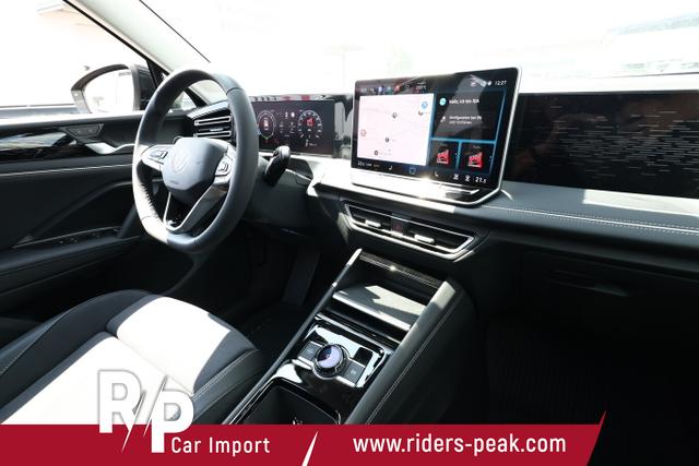 Volkswagen Tiguan Eleg. 4M Nav DCC+ LED+ SHZ eHk KeyL ParkA 
