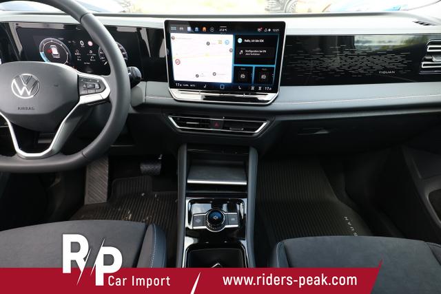 Volkswagen Tiguan Eleg. 4M Nav DCC+ LED+ SHZ eHk KeyL ParkA 